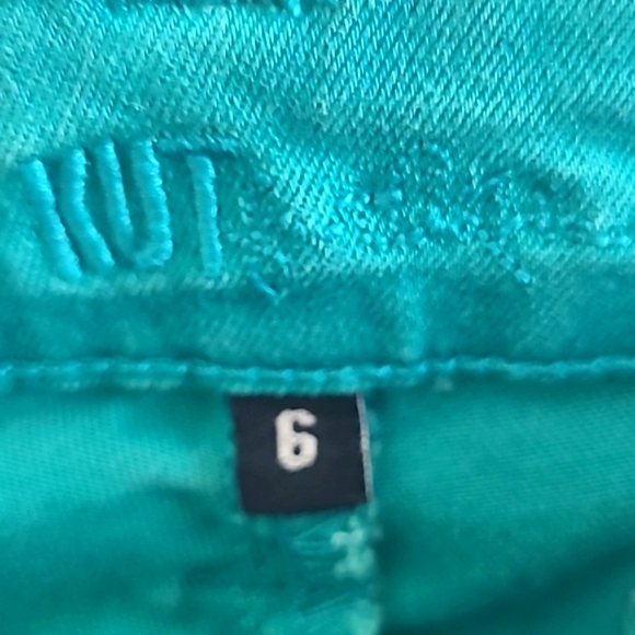 Kut from the Kloth Capri 96% Cotton Denim Stretch Teal Green 6 - Picture 5 of 8